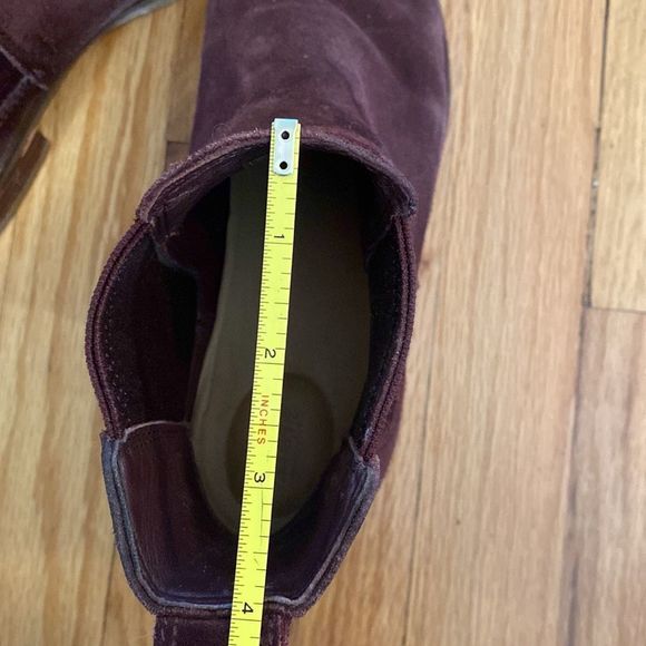 Clarks burgundy suede super comfortable pull on low boots size 9 - Picture 7 of 8
